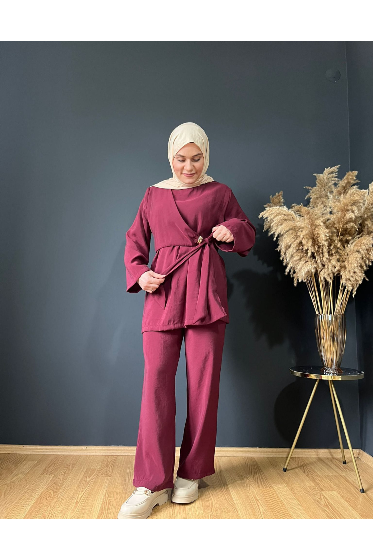 Yandan Bağlamalı Modal Takım