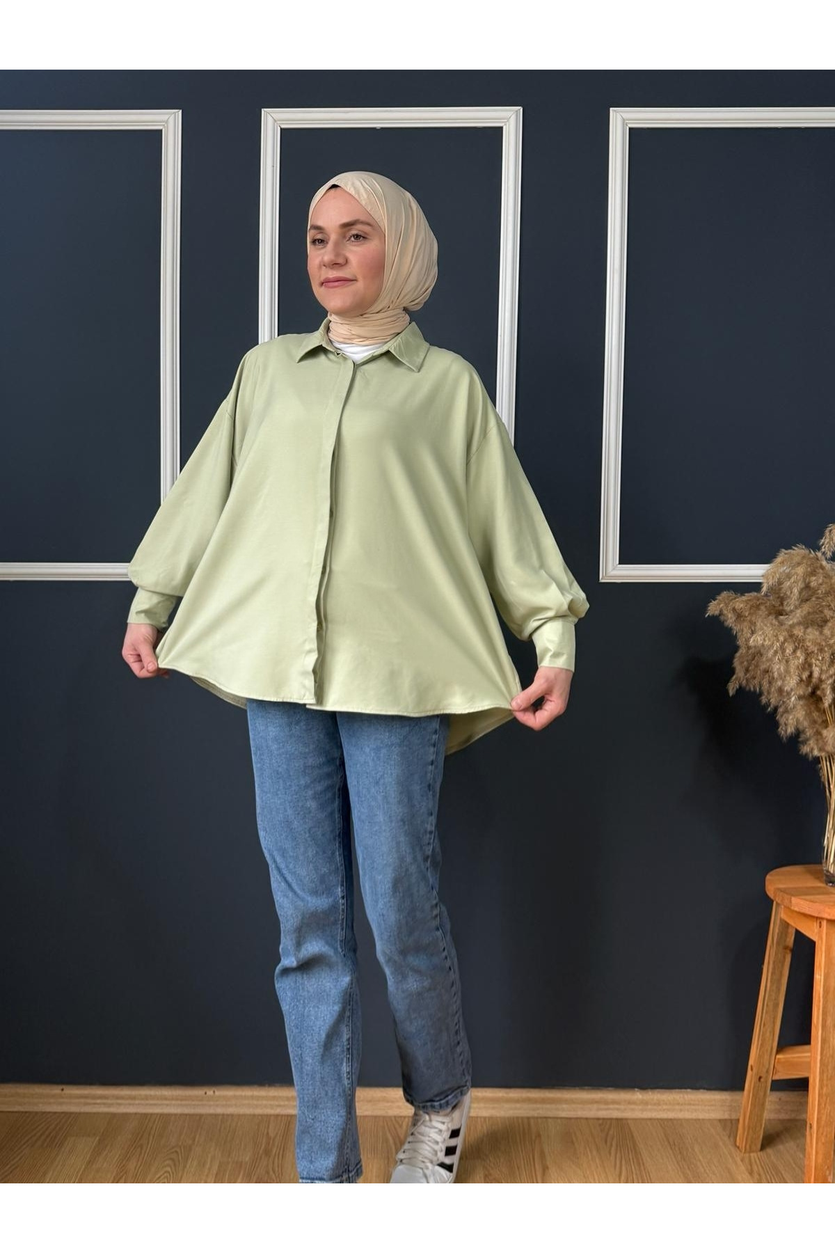 Gizli Düğme Detaylı Poplin Gömlek